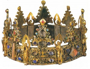 Medaeival crown